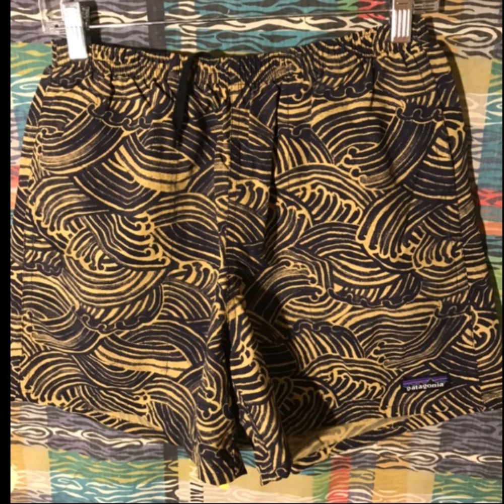 Patagonia Men’s Barely Baggy Swim Trunks 5”